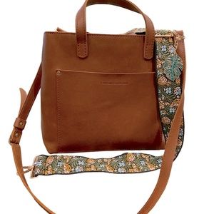 Portland Leather Goods Zippered Medium Leather Crossbody Tote in Honey